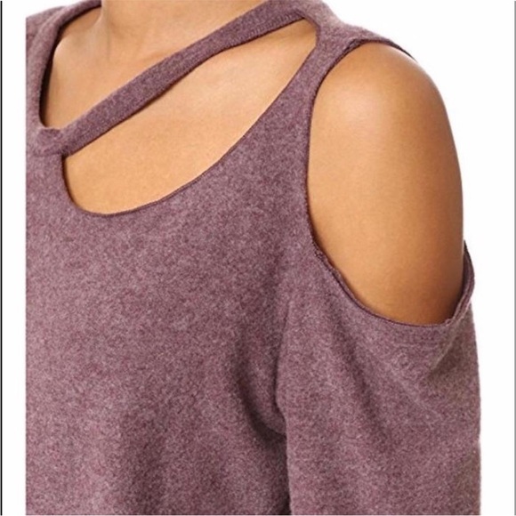 LNA Pullover Cutout Brushed Fuzzy Sweatshirt Wine XS - Picture 4 of 10